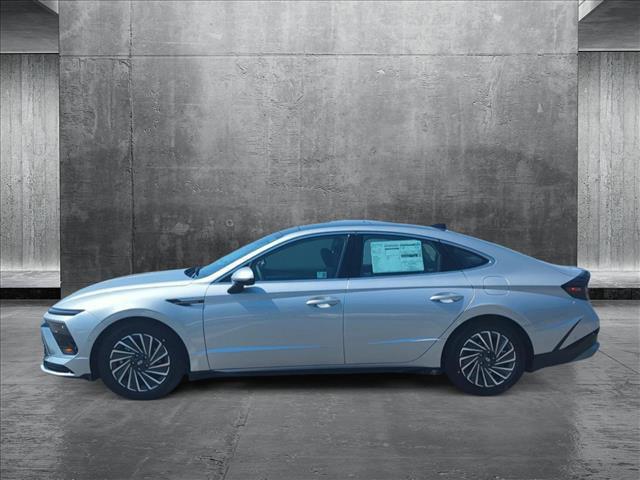 new 2025 Hyundai Sonata Hybrid car, priced at $38,501