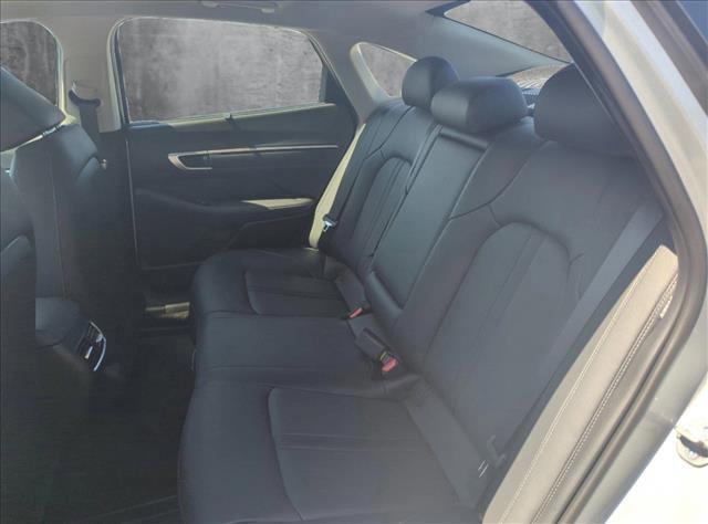 new 2025 Hyundai Sonata Hybrid car, priced at $38,501