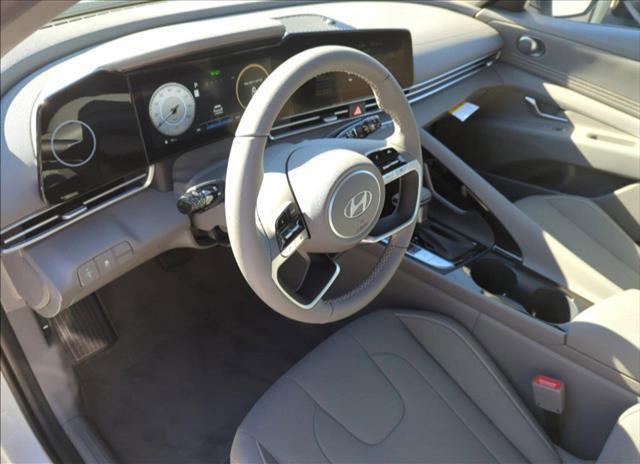 new 2025 Hyundai Elantra car, priced at $26,313