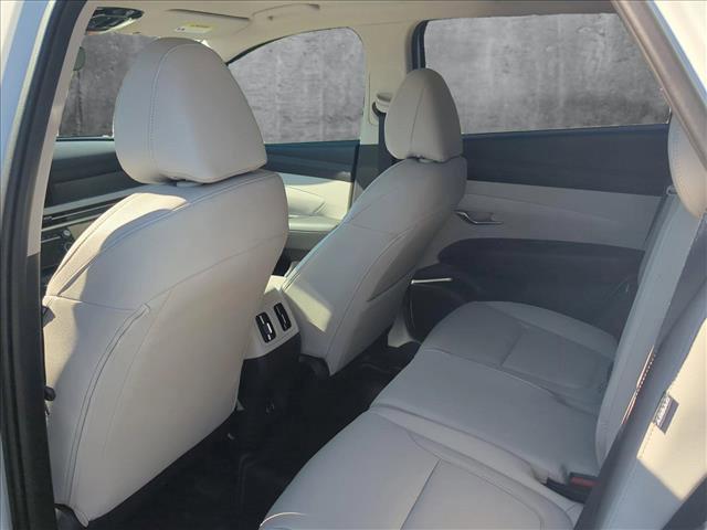 new 2025 Hyundai TUCSON Hybrid car, priced at $37,677