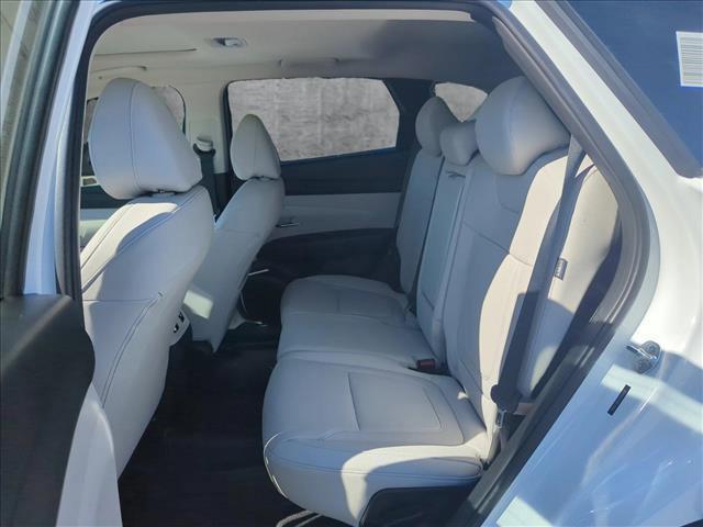 new 2025 Hyundai TUCSON Hybrid car, priced at $37,677