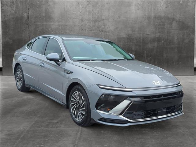 new 2024 Hyundai Sonata Hybrid car, priced at $32,510