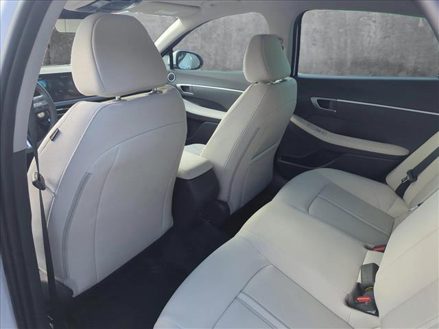 new 2025 Hyundai Sonata car, priced at $27,798