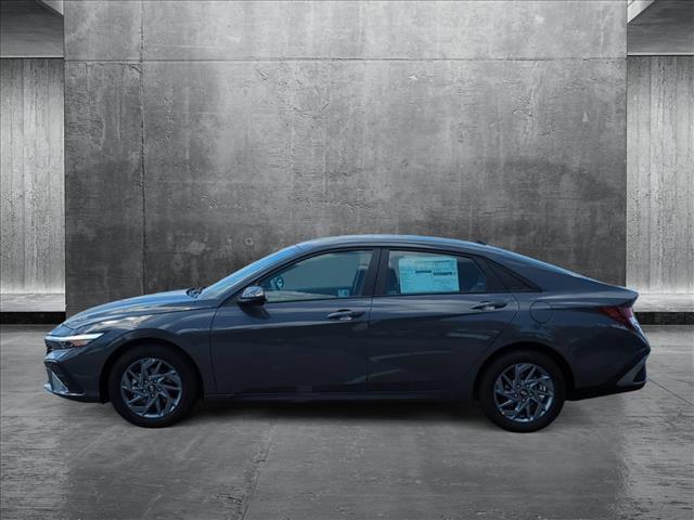 new 2024 Hyundai Elantra car, priced at $25,290