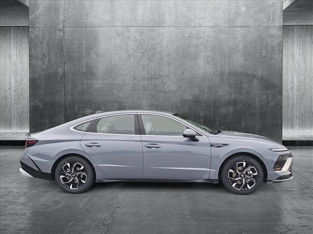 new 2025 Hyundai Sonata car, priced at $28,608