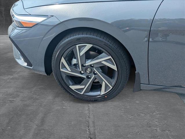new 2025 Hyundai Elantra car, priced at $27,758