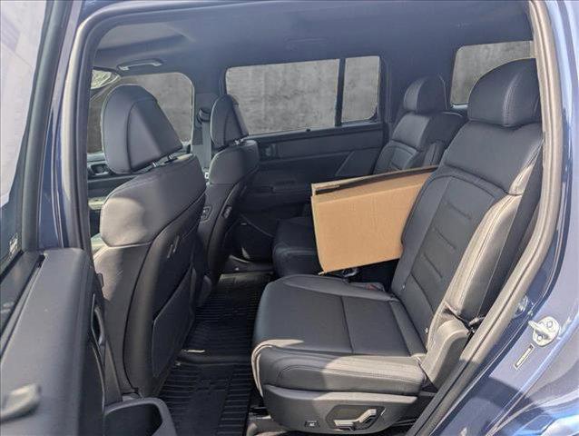 new 2025 Hyundai SANTA FE HEV car, priced at $48,775