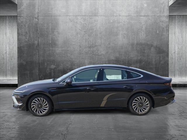 new 2025 Hyundai Sonata Hybrid car, priced at $38,460