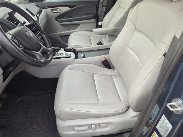 used 2020 Honda Pilot car, priced at $31,154