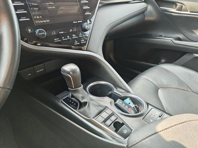 used 2020 Toyota Camry Hybrid car, priced at $24,849