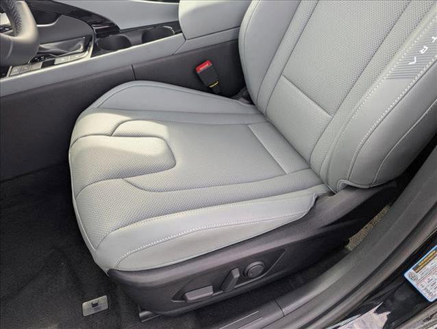 new 2025 Hyundai Elantra car, priced at $30,882