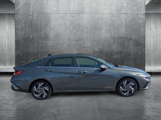 new 2025 Hyundai Elantra car, priced at $27,629