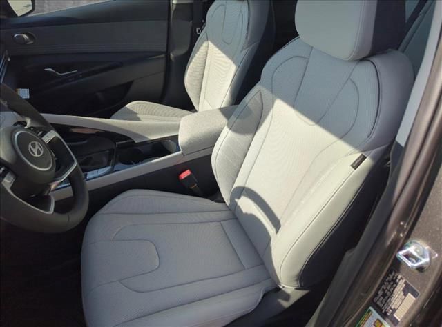 new 2025 Hyundai Elantra car, priced at $27,629