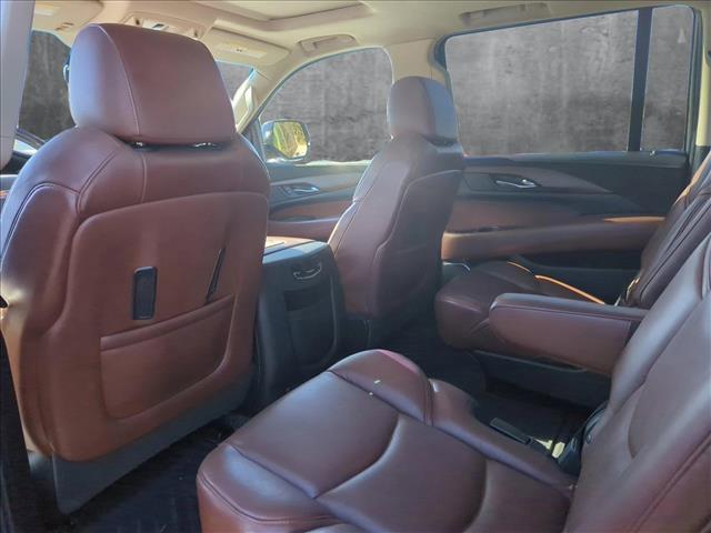 used 2019 Cadillac Escalade ESV car, priced at $31,198