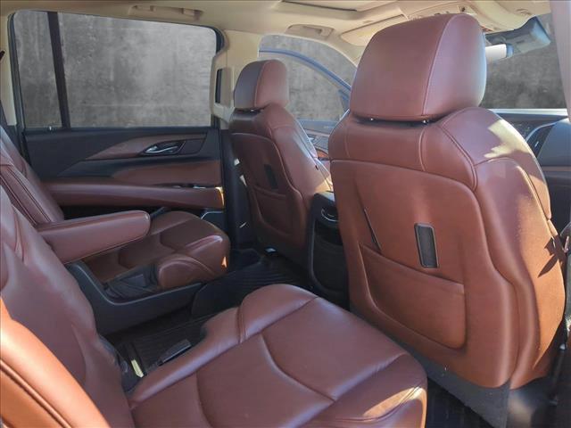 used 2019 Cadillac Escalade ESV car, priced at $31,198