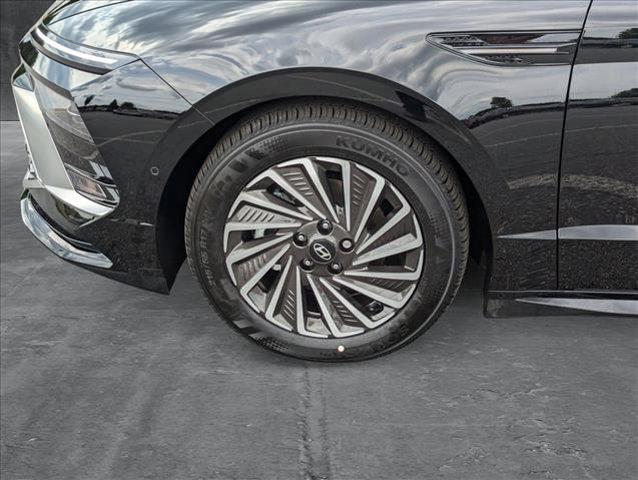 used 2024 Hyundai Sonata Hybrid car, priced at $33,449