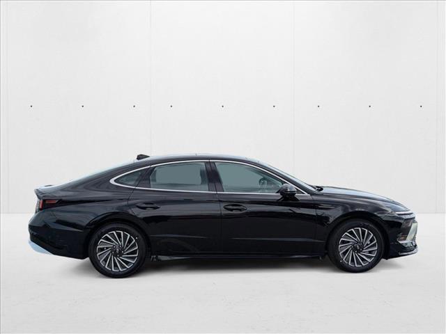 used 2024 Hyundai Sonata Hybrid car, priced at $32,361
