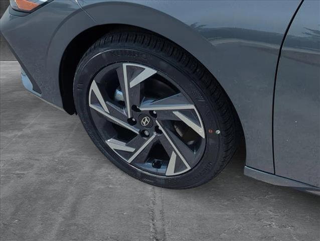 new 2025 Hyundai Elantra car, priced at $24,376
