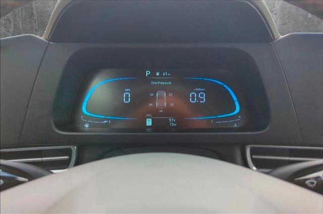 new 2025 Hyundai Elantra car, priced at $24,856