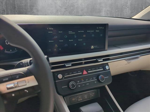 new 2025 Hyundai Tucson car, priced at $31,015