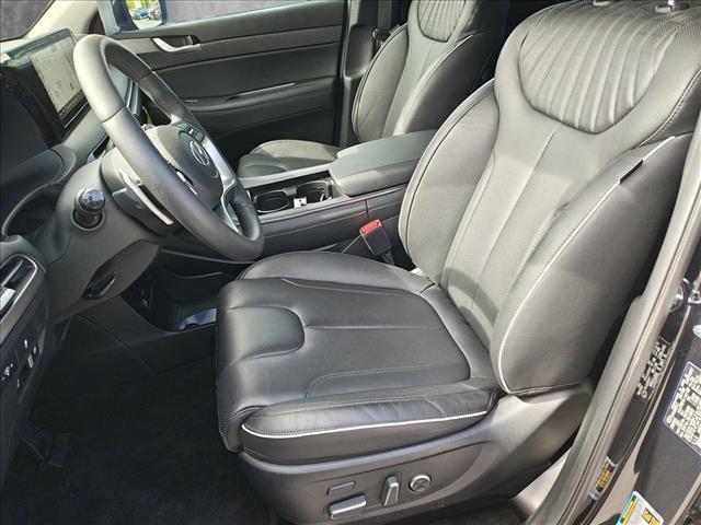 used 2024 Hyundai Palisade car, priced at $44,613