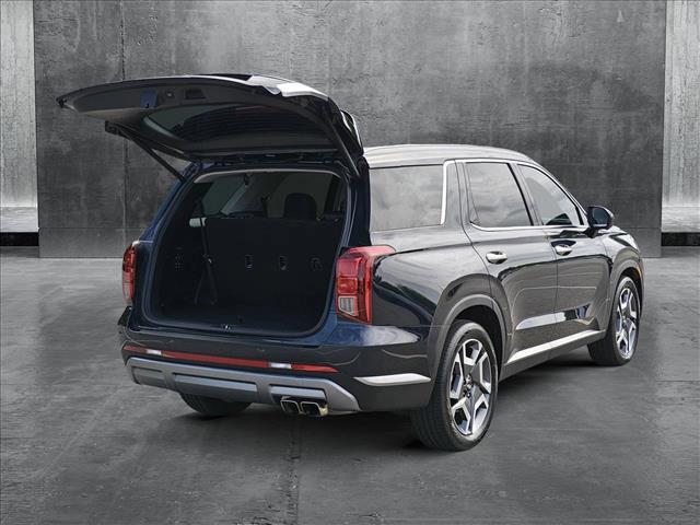 used 2024 Hyundai Palisade car, priced at $44,613