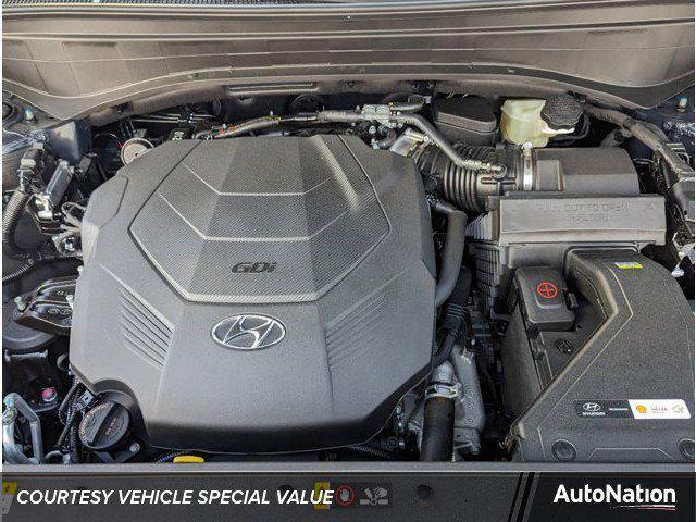 used 2024 Hyundai Palisade car, priced at $50,154