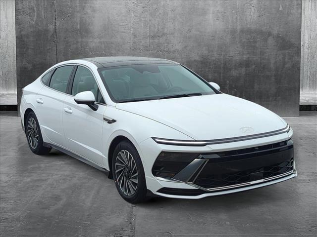 new 2025 Hyundai Sonata Hybrid car, priced at $38,795