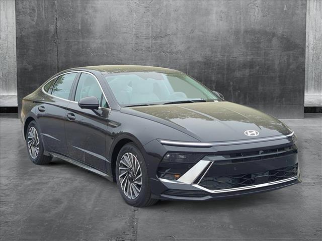 new 2025 Hyundai Sonata Hybrid car, priced at $38,471