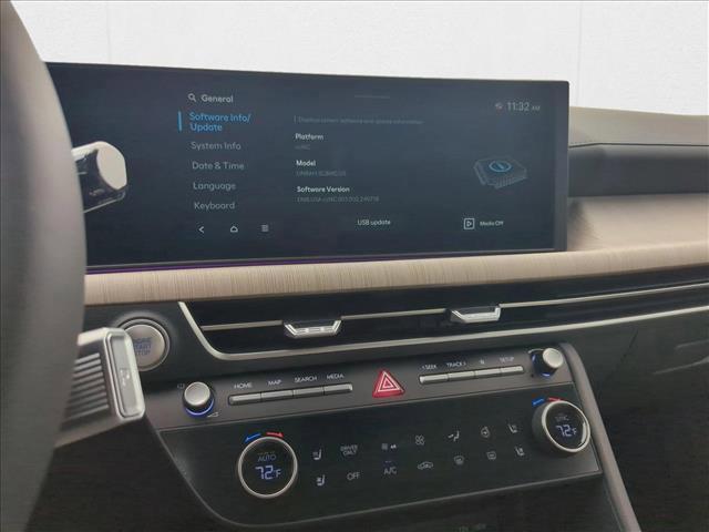 new 2025 Hyundai Sonata Hybrid car, priced at $36,271