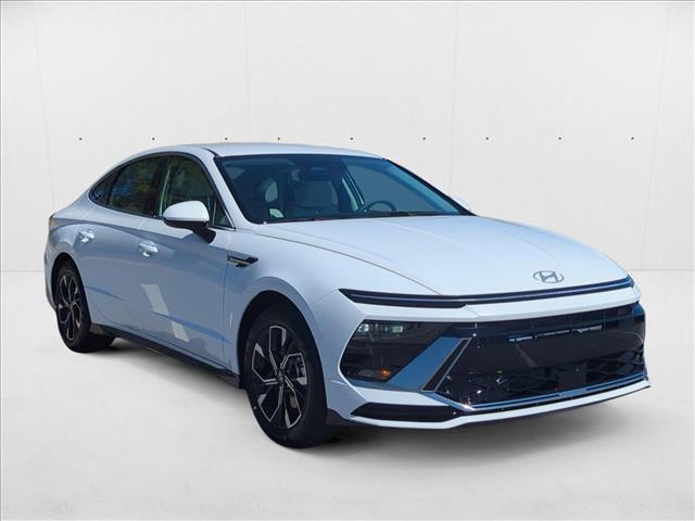new 2025 Hyundai Sonata car, priced at $28,900
