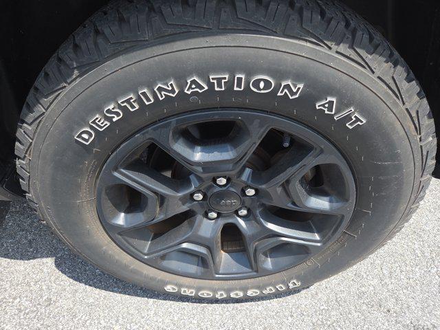 used 2021 Jeep Cherokee car, priced at $25,890