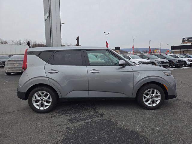 used 2022 Kia Soul car, priced at $18,900