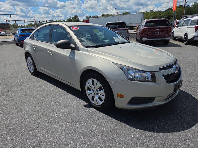 used 2014 Chevrolet Cruze car, priced at $7,999