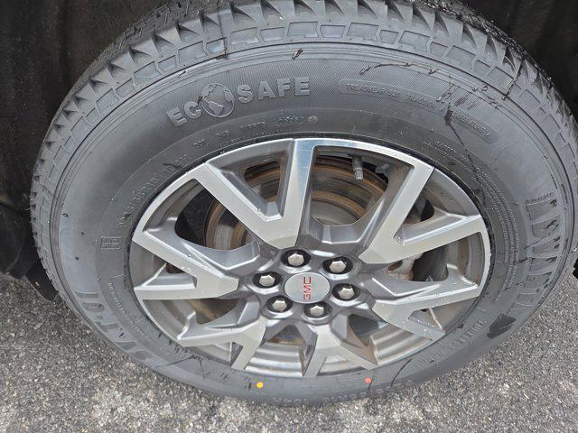 used 2023 GMC Acadia car, priced at $27,900