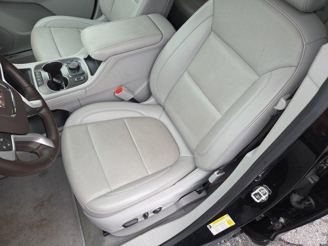 used 2023 GMC Acadia car, priced at $27,900
