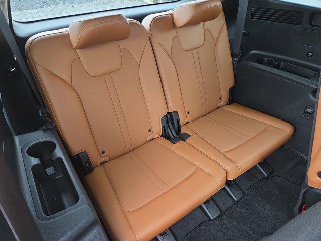 used 2022 Kia Sorento car, priced at $31,999