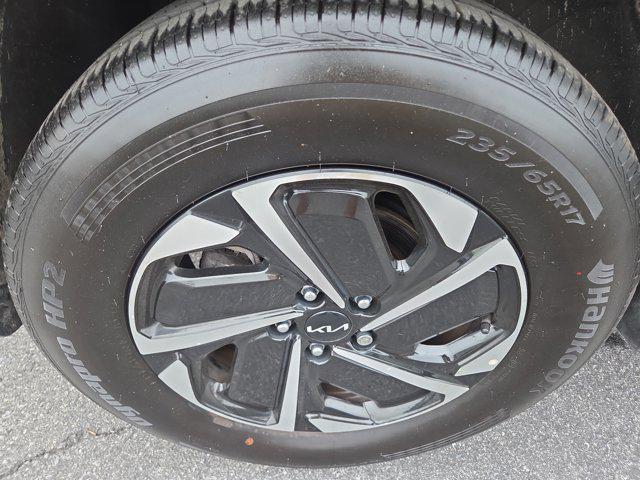 used 2023 Kia Sportage Hybrid car, priced at $25,999