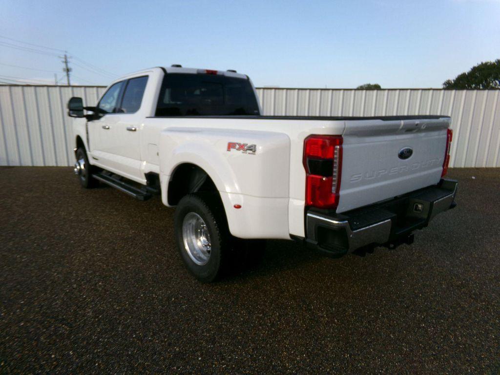 new 2025 Ford F-350 car, priced at $81,009