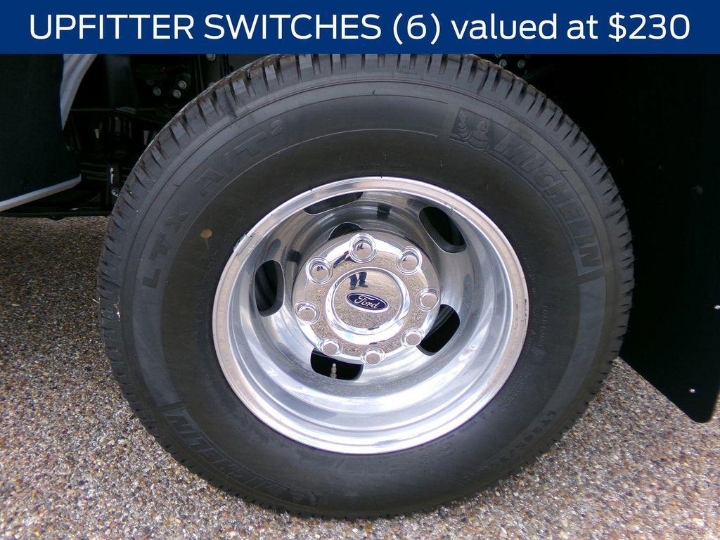 new 2025 Ford F-350 car, priced at $83,009