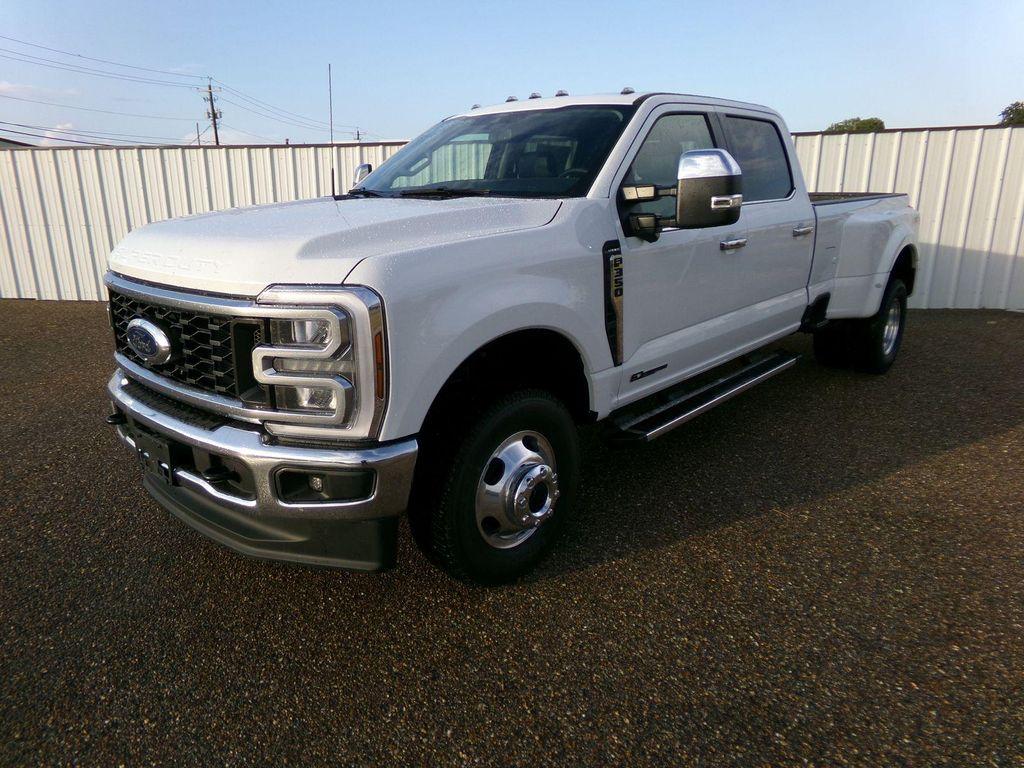 new 2025 Ford F-350 car, priced at $81,009