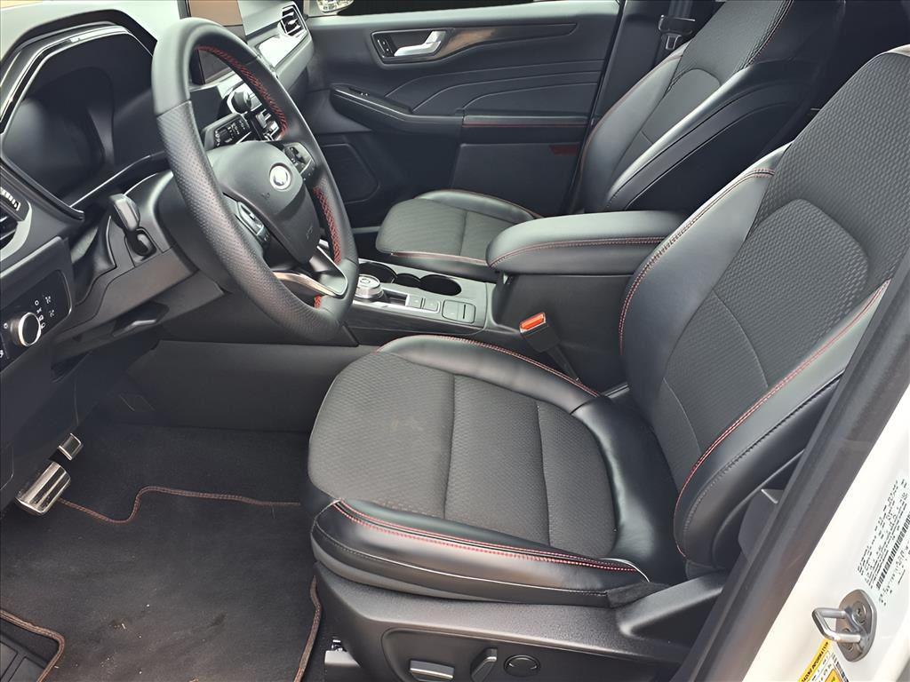 used 2023 Ford Escape car, priced at $23,889