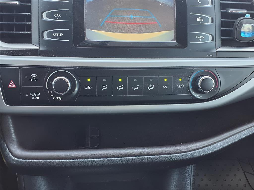 used 2015 Toyota Highlander car, priced at $14,853