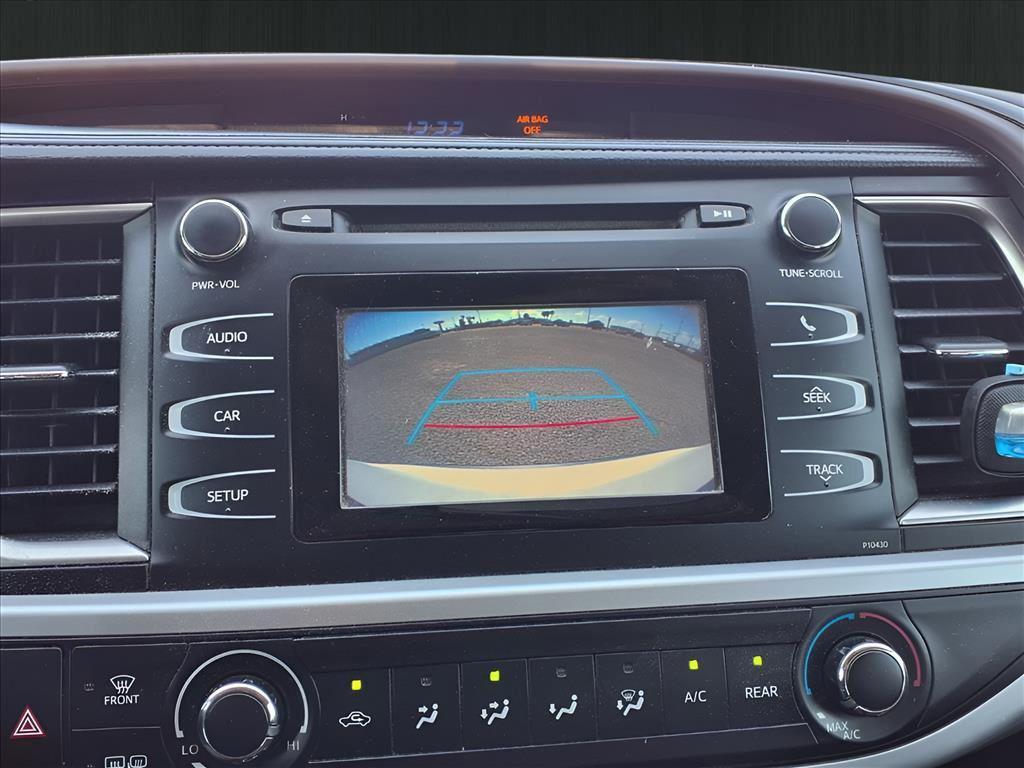 used 2015 Toyota Highlander car, priced at $14,853