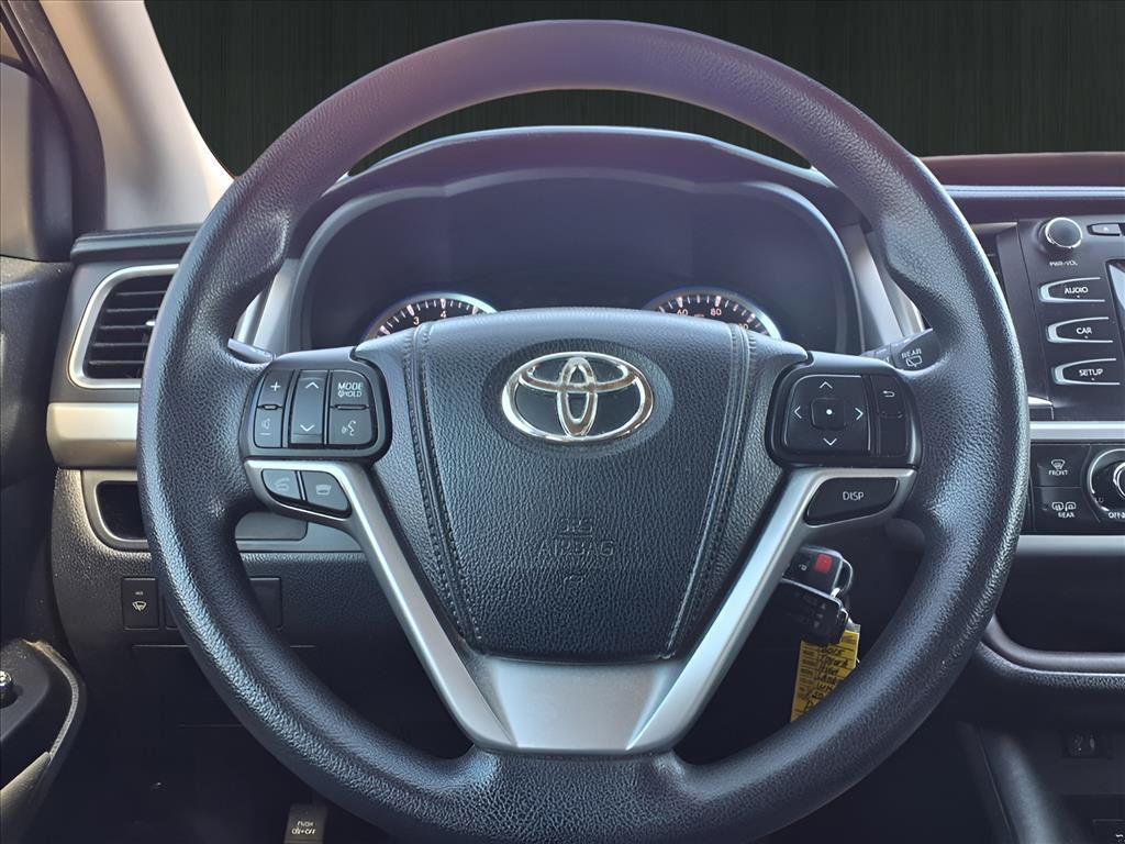 used 2015 Toyota Highlander car, priced at $14,853