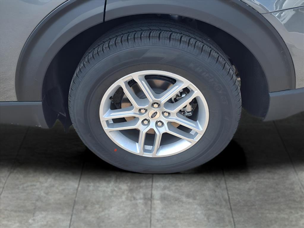 new 2026 Ford Explorer car, priced at $44,105