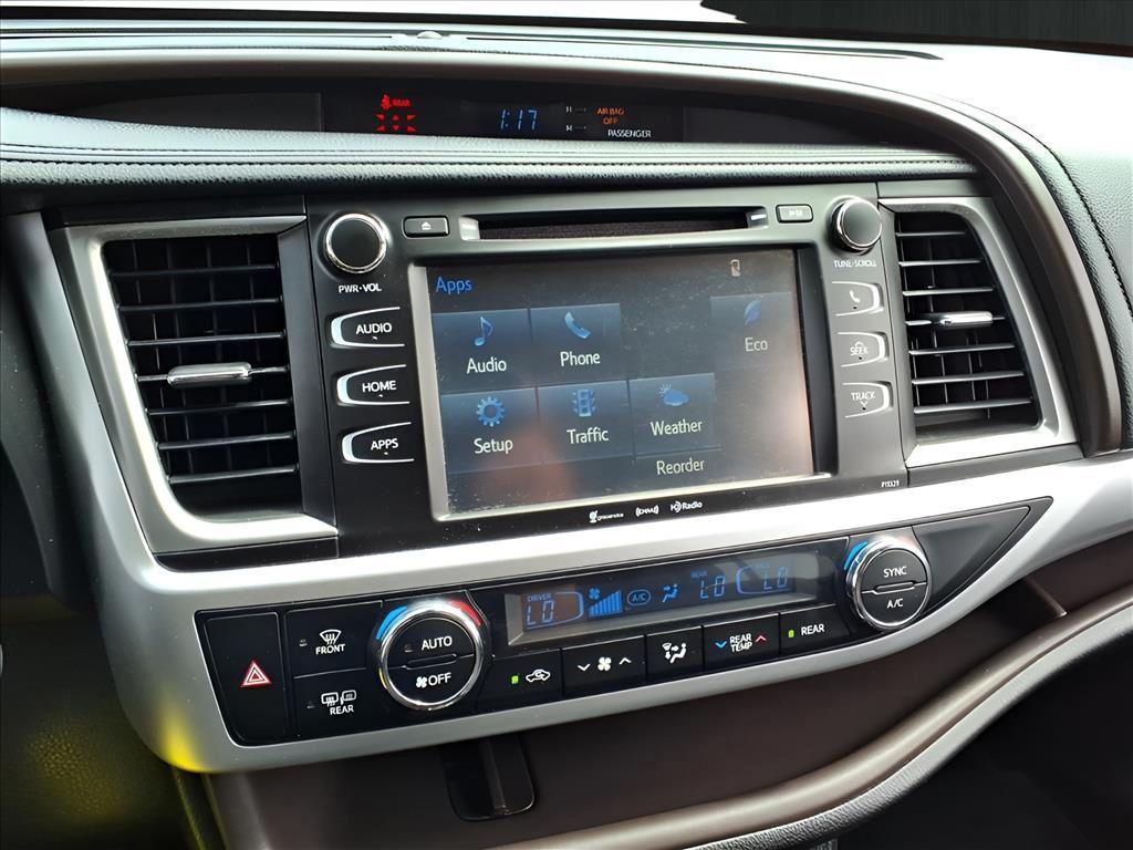 used 2018 Toyota Highlander car, priced at $16,912