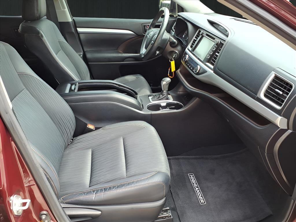 used 2018 Toyota Highlander car, priced at $16,912