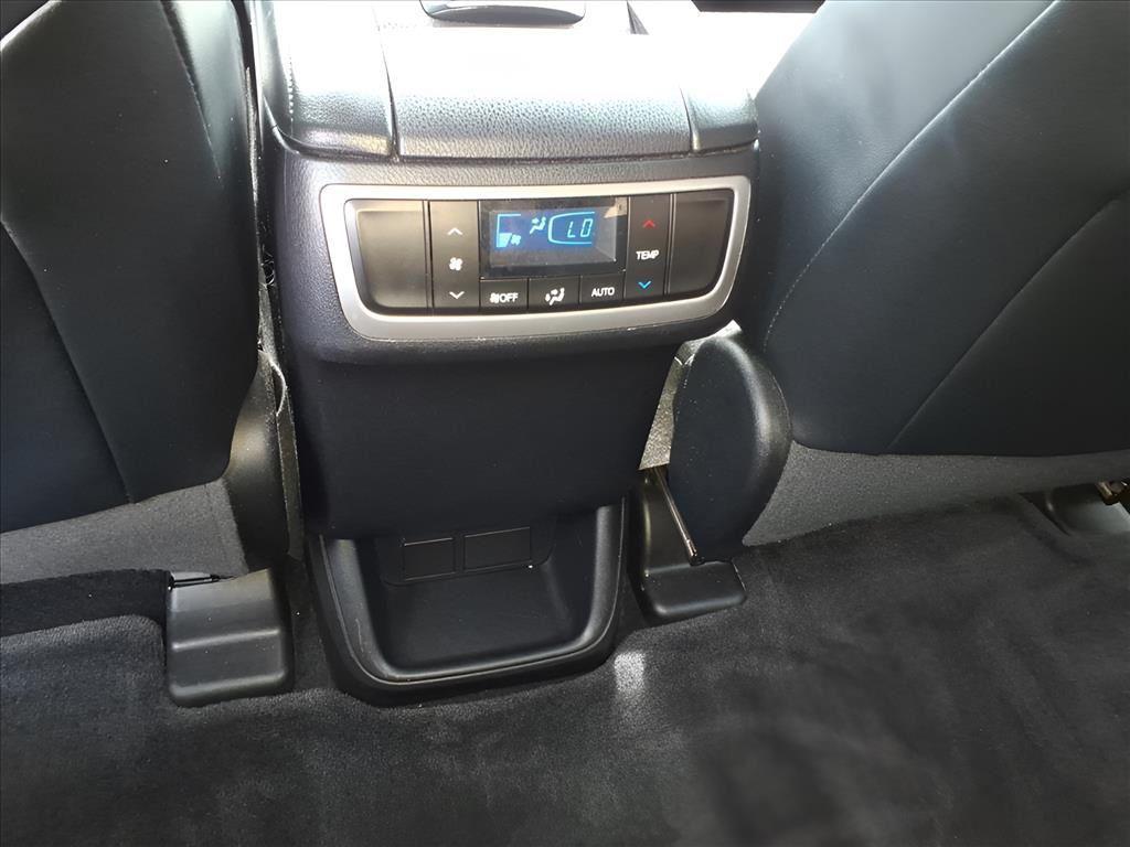 used 2018 Toyota Highlander car, priced at $16,912