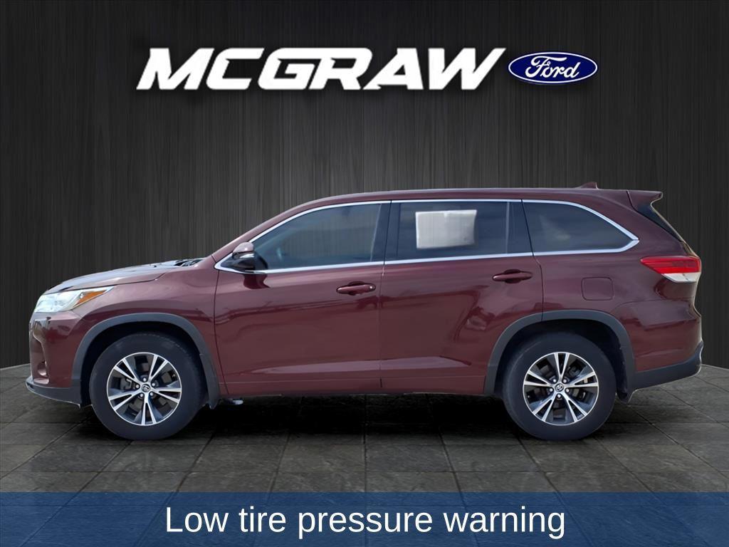 used 2018 Toyota Highlander car, priced at $16,912